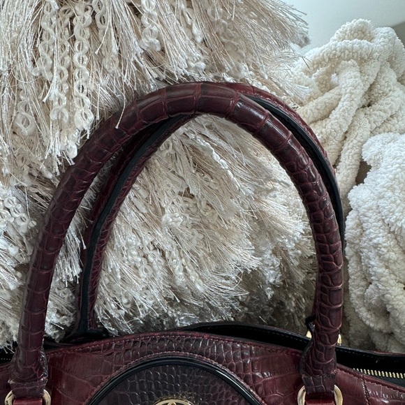 Stauer Avalon crocodile embossed purse - Picture 5 of 10